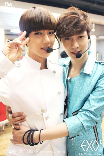 《快乐大本营》十五周年EXO组合合体(组图)