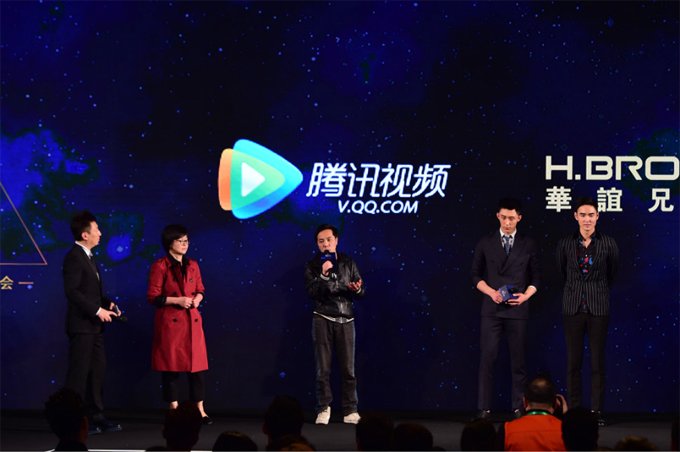 谢涤葵打造全新网综《约吧!大明星》。 谢涤葵打造全新网综《约吧!大明星》。