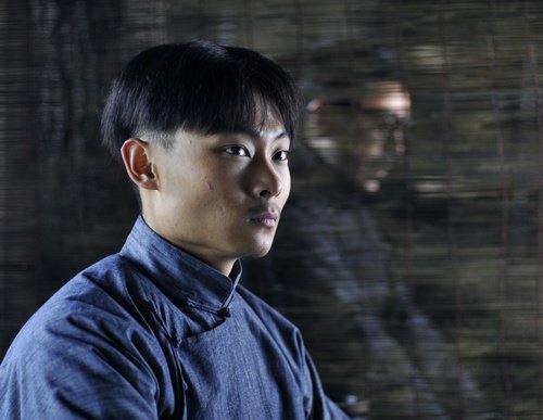 《铁血兄弟》昨晚央八收官 被赞新青年启示录