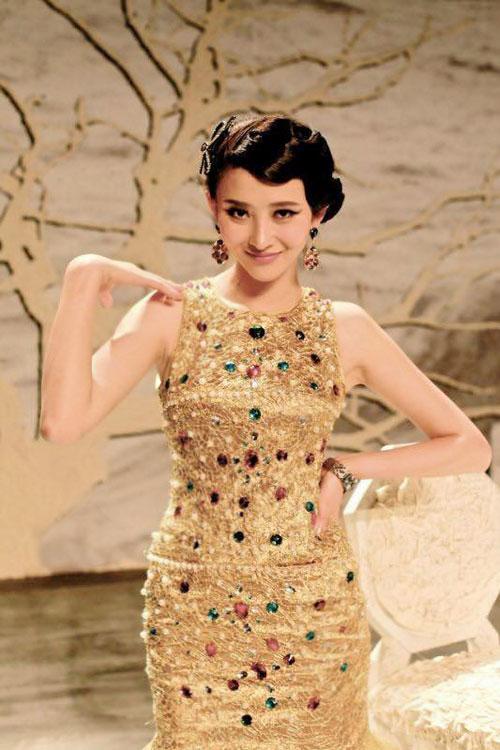 胡丹丹《等待戈多》圆满上演 能量爆棚好评如潮