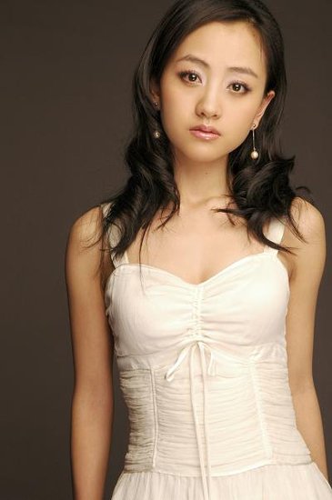 杨蓉演受气包嫁错人 新婚夜卷<em>铺盖</em>回家睡客厅
