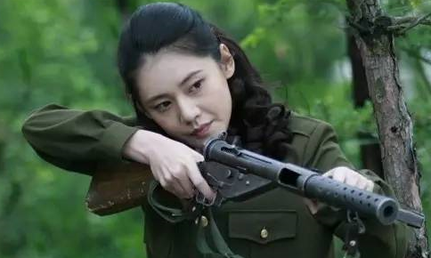 熬过比电视剧更惨的人生，秋瓷炫终于等来幸福