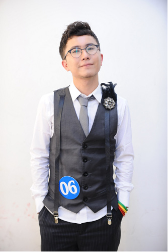 “90后周杰伦”阿克江 《非同凡响》展音乐之旅