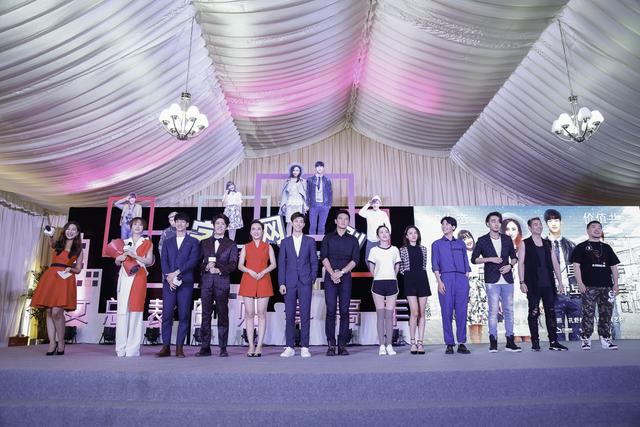 韩志硕秀流利中文 谈婚姻观：男人应担负重任