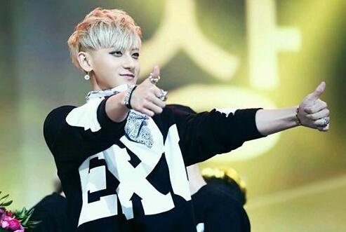 《周一见》黄子韬遭霸道女粉丝壁咚