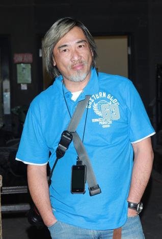 TVB金牌监制脚踩二船：白天约女友 晚上揽小三