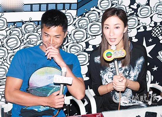 罗仲谦承认与杨怡恋爱：没车震 她喝醉趴我腿上