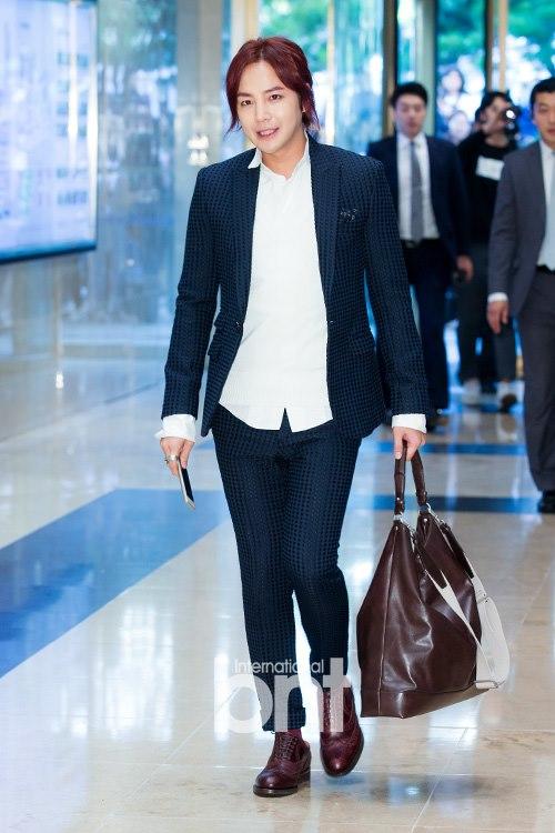 张根硕奉献爱心忙不停 目标设立个人基金