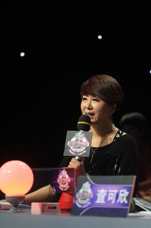 《天籁之声》甄选好声音 言辞犀利评委真敢说