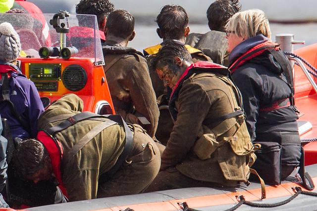 哈里·斯泰尔斯首触电 参演二战片《敦克尔刻》