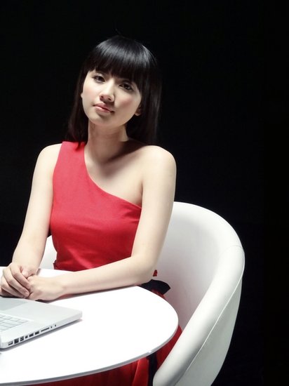 刘惜君毕业季单曲《爱别离》首发 初夏伤心恋歌
