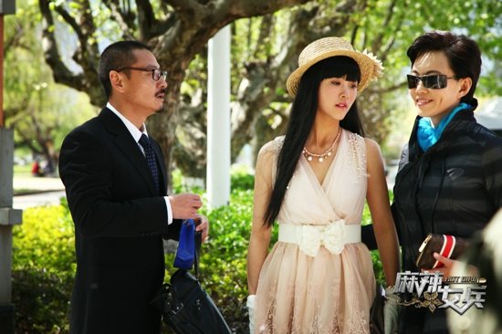 刘倩文,张柏嘉\本色\出演90后青春女兵