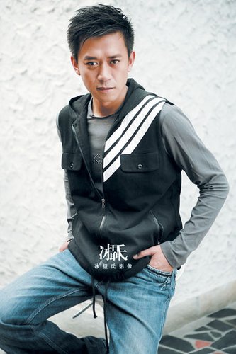 李骏开拍《暗红1936》  主演 人选近期出炉_娱