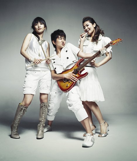 SHE《TOGETHER FOREVER》巡演 9月13日登陆北京