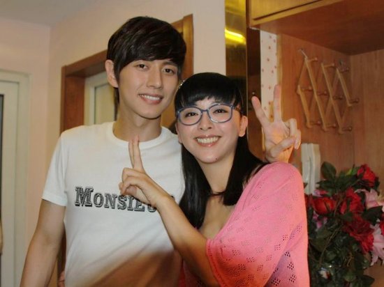 《钱多多》今开播 黄小蕾演绎农村剩女进城记