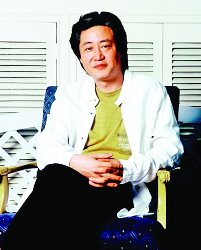 赵宝刚回应卫视“投诉” 称不会剪掉张绍刚镜头