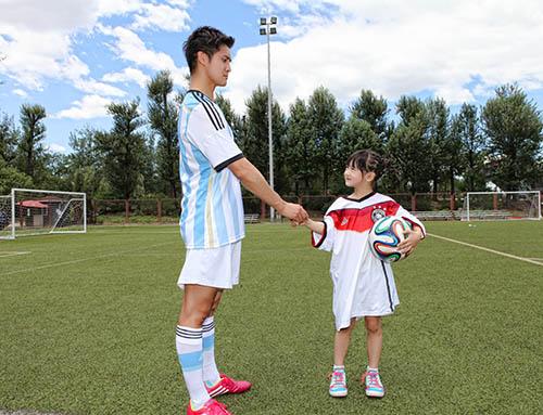 巴西世界杯半决赛落幕 田亮再成预言帝PK森蝶