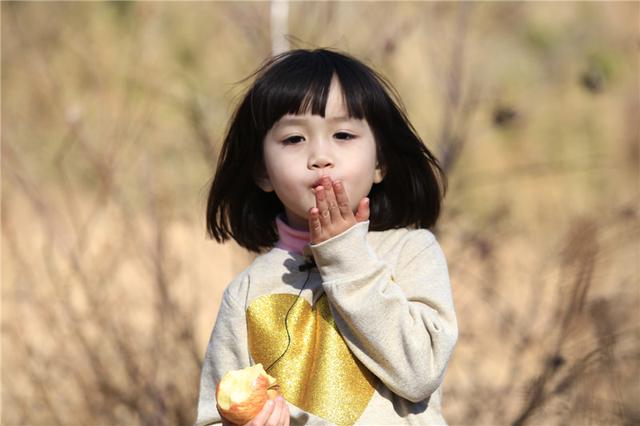 《第一次》小沈阳闹渔村 钟丽缇上演求生记