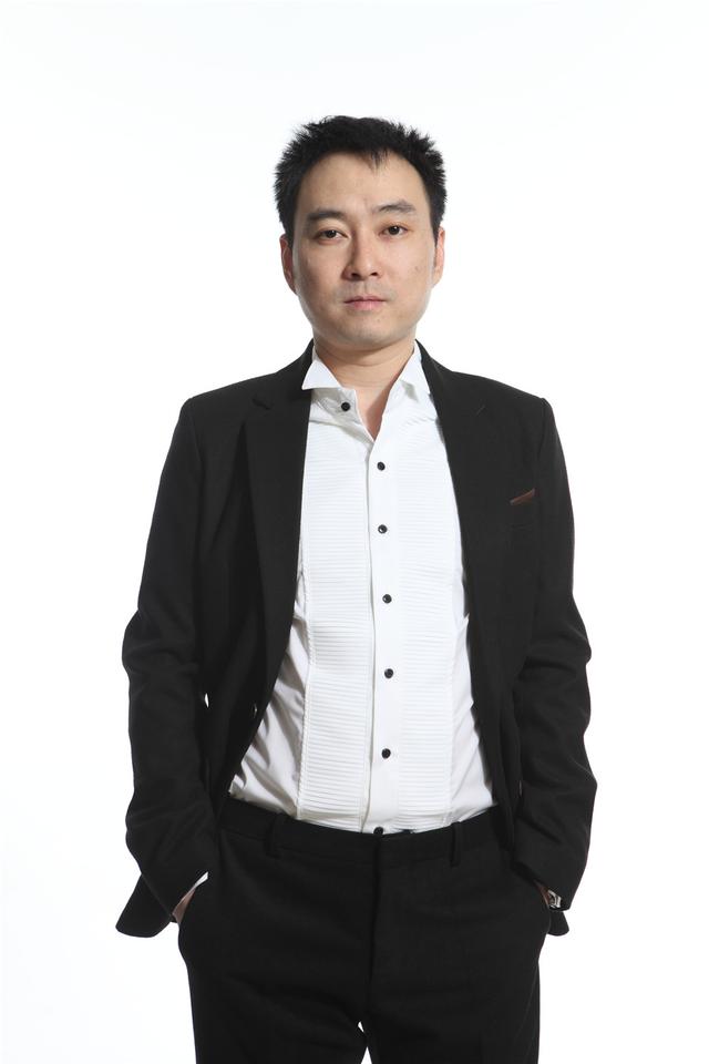 《最佳嫌疑人》导演解读：失眠患者的一次梦游