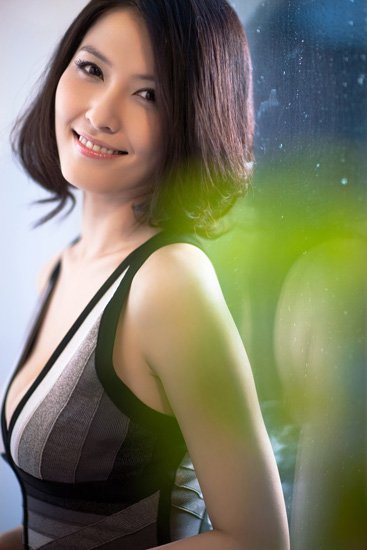 徐洁儿转战内地市场 《兰花香》卫视首播受好评