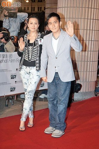 刘嘉玲爆新绯闻 梁朝伟信老婆为正常社交(图)_