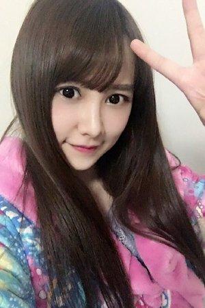 [ 摘要]3月1日晚,国内女子偶像团体snh48成员唐安琪,在上海宝山一咖啡