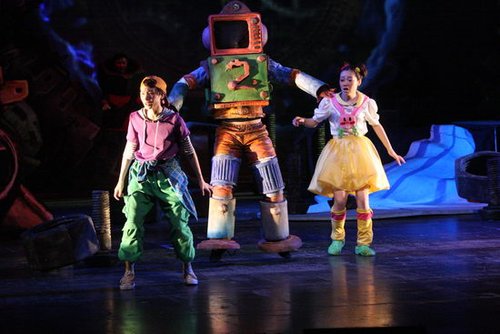 马小跳落地签票活动 小观众参与互动热情高