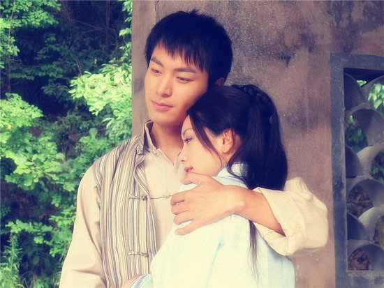 杜俊泽两档大戏热播 被誉亦正亦邪“千面男郎”