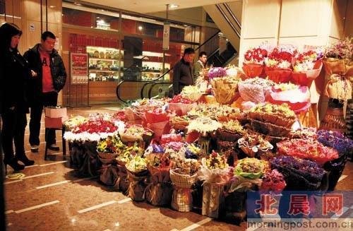 影院情人节收甜蜜费坑爹 3成单身恐婚有异性知