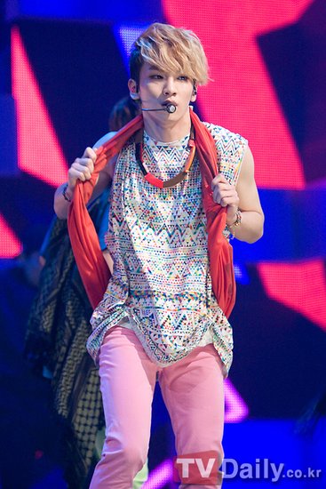 <em>shinee</em>做客节目大吐槽