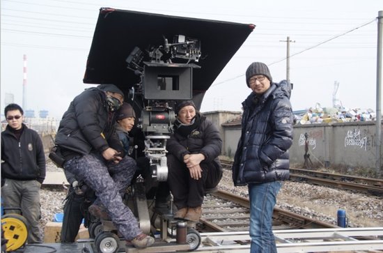 “馅饼计划”之《白相》 蒋雯丽黄轩上演姐弟恋