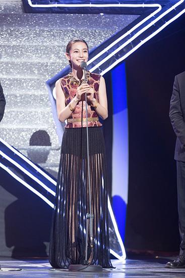 Baby获亚洲全能偶像大奖 大赞TFboys可爱