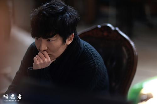 郭京飞自曝全裸视频 《暗黑者》点击量轻松过亿