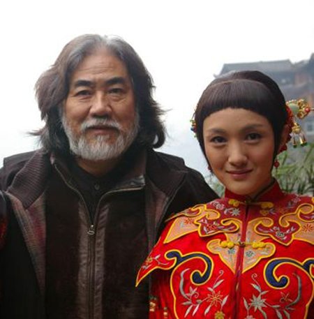 《菊花醉》大胆启用新人 张纪中力捧衣珊 