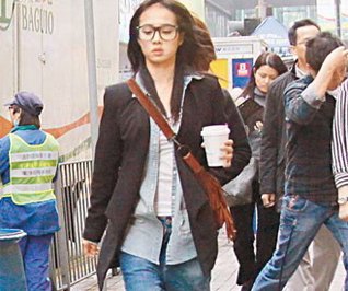 蔡依林减肥后身材走样 素颜逛街略显秃顶