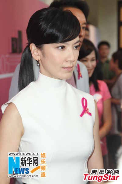 林熙蕾雅致亮相宣传粉红丝带 计划两年内再造人