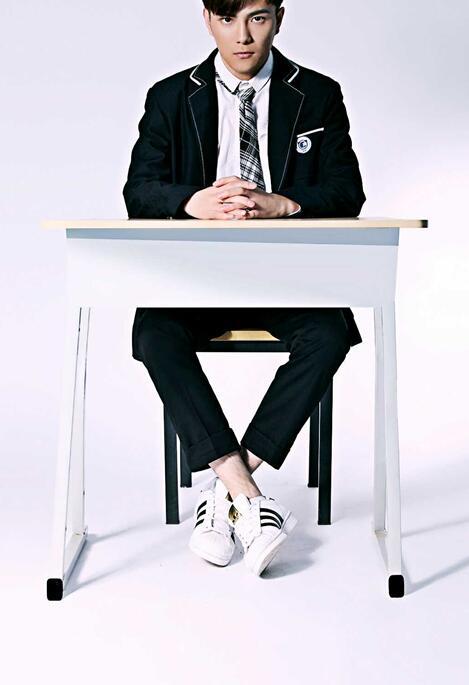 爱情悬疑片《玲珑井》3月开机 罗翔加盟成主演