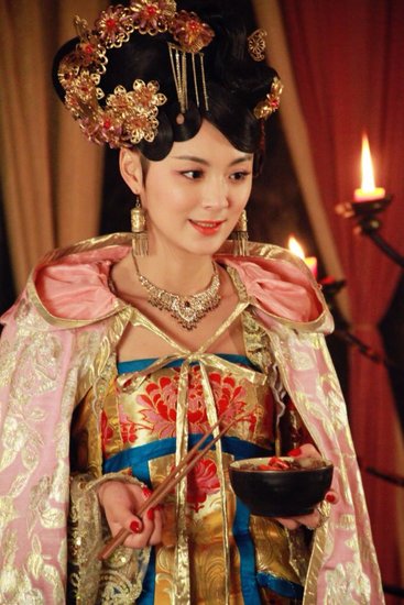 毛林林因“郑妃”惨遭谩骂 28日14时做客微访谈