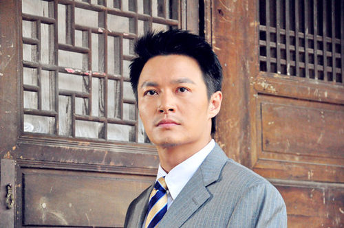 《飘摇人生》地方开播 郑国霖领跑年代戏新风潮