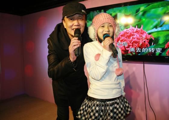 刘牧发新专辑《你是我爱的的唯一》 小歌手助