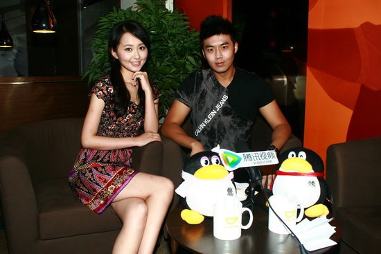 孙耀琦王今铎聊新《还珠》 金锁柳青台下也情