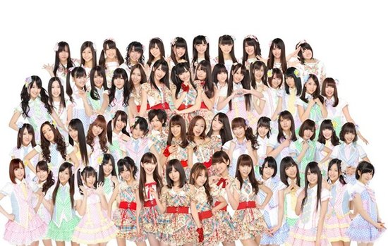 akb48让粉丝帮忙换衣服 新噱头遭网民直拆恶心