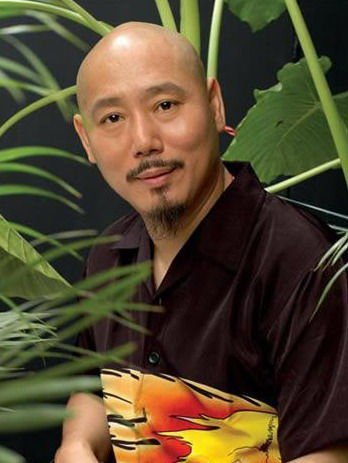 侯角与李成儒分手后患厌食症 前后形象判若两人