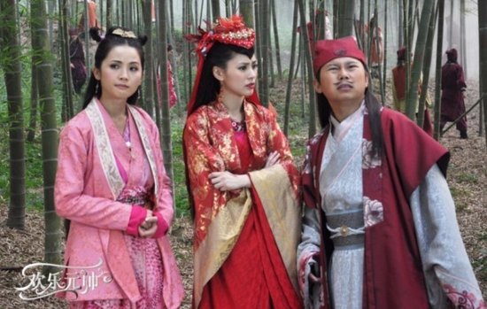 李菁何云伟跨界演戏 联手演绎《元帅》《英雄》