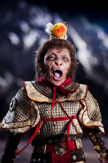 另一个则是妖王之王孙悟空