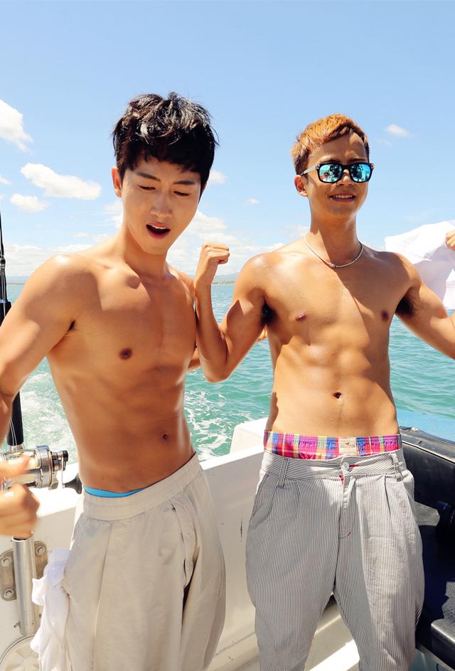 《斐济99°C的爱情》再曝剧照 李茂展型男魅力