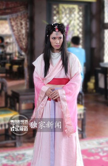 陈威翰新剧反串娇媚娘 倾情加盟《深宫谍影2》