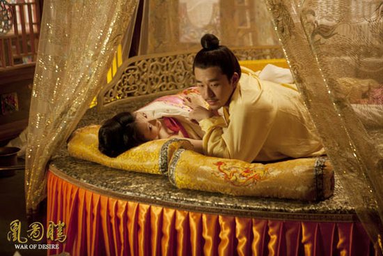 张默《凰图腾》床戏大曝光 自称偶尔SM