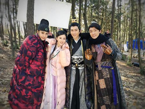 何明翰《大仙衙门》杀青 古城战地穿越忙 - 中文文化 - 中国日报网