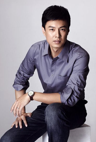 朱铁牵手田中千绘 为家而聚《儿女情更长》